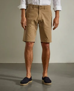 LION OF PORCHES Calções^Bermudas chino para homem
