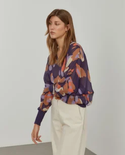 MULHER LION OF PORCHES Blusas^Blusa fluida estampada semi-transparente