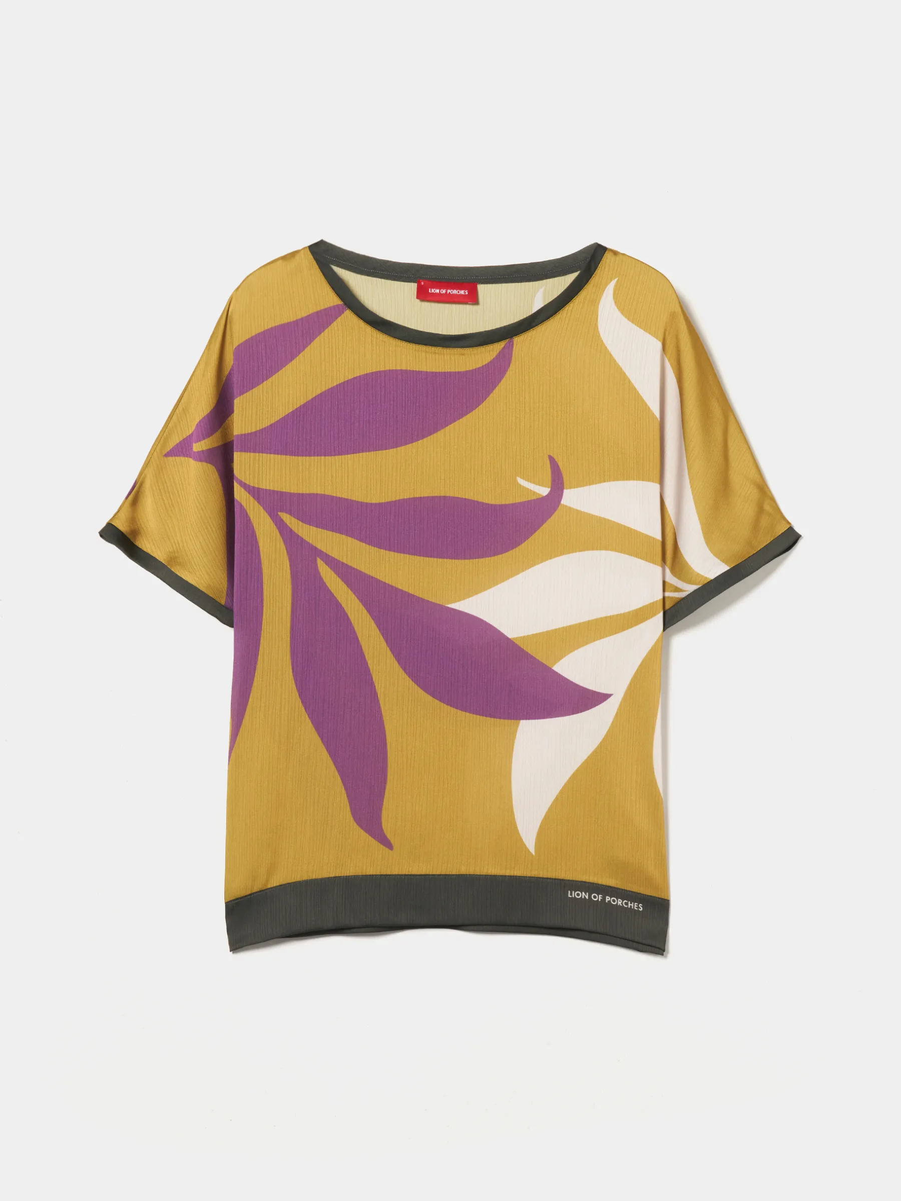 MULHER LION OF PORCHES Blusas^Blusa manga curta estampada