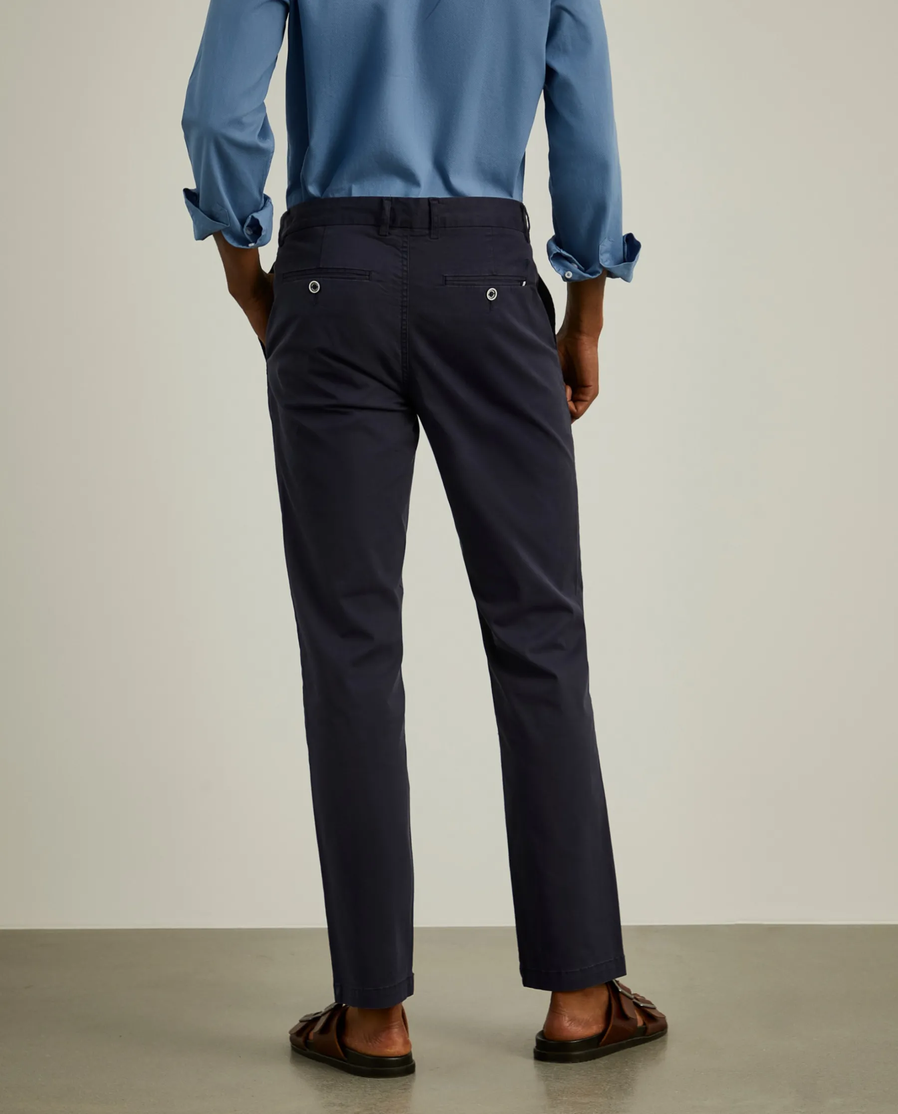 LION OF PORCHES Calças^Calças chino slim fit