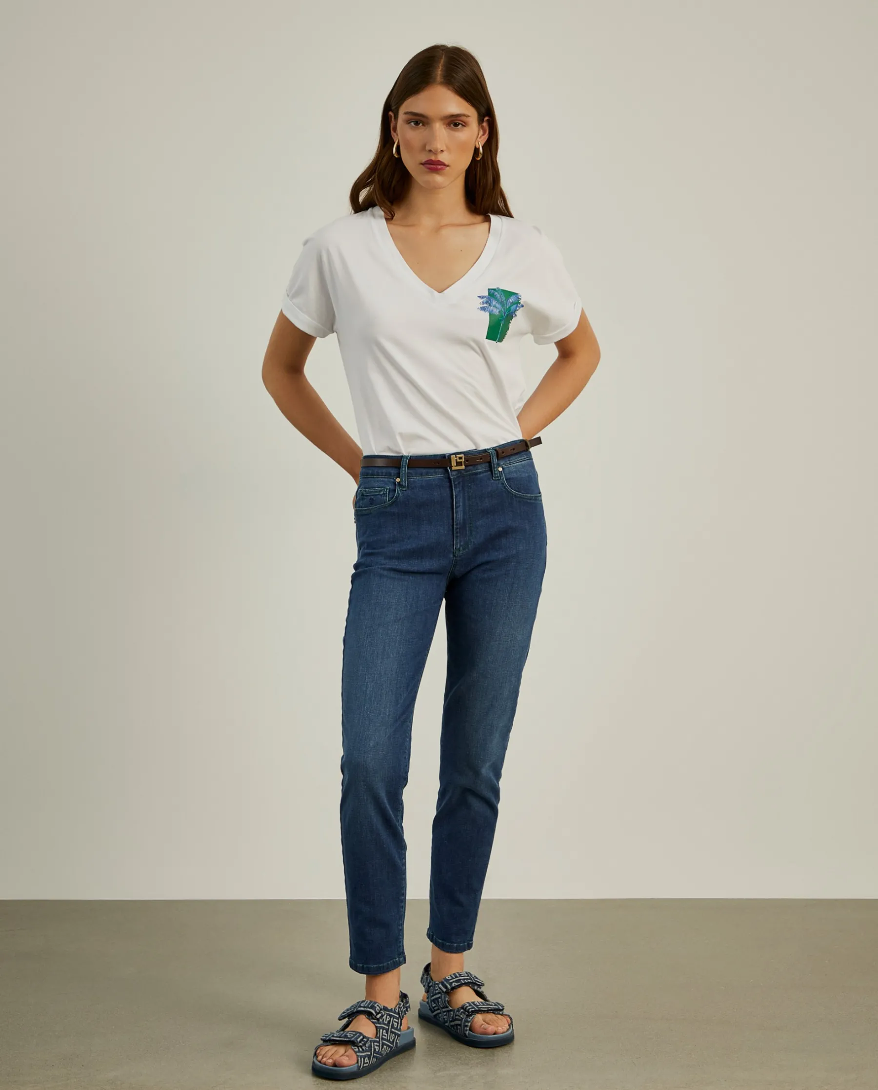 MULHER LION OF PORCHES Calças^Calças denim regular fit de lavagem escura