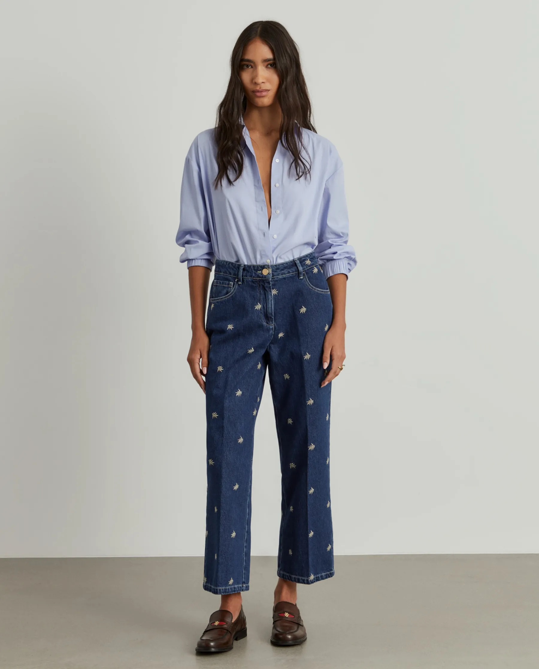 MULHER LION OF PORCHES Calças^Calças denim wide leg com bordados