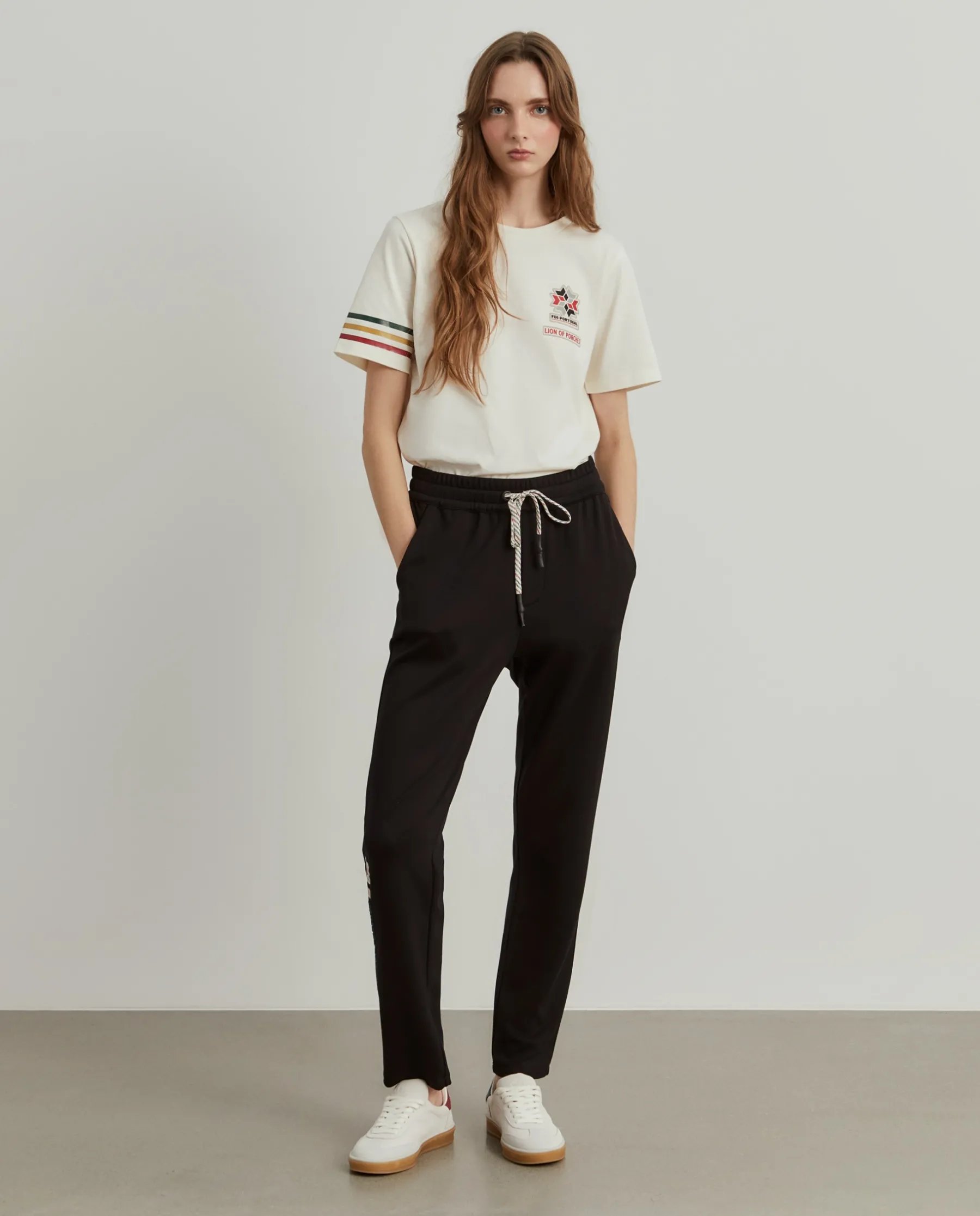 MULHER LION OF PORCHES Calças^Calças jogger com cordões Lion x FDI