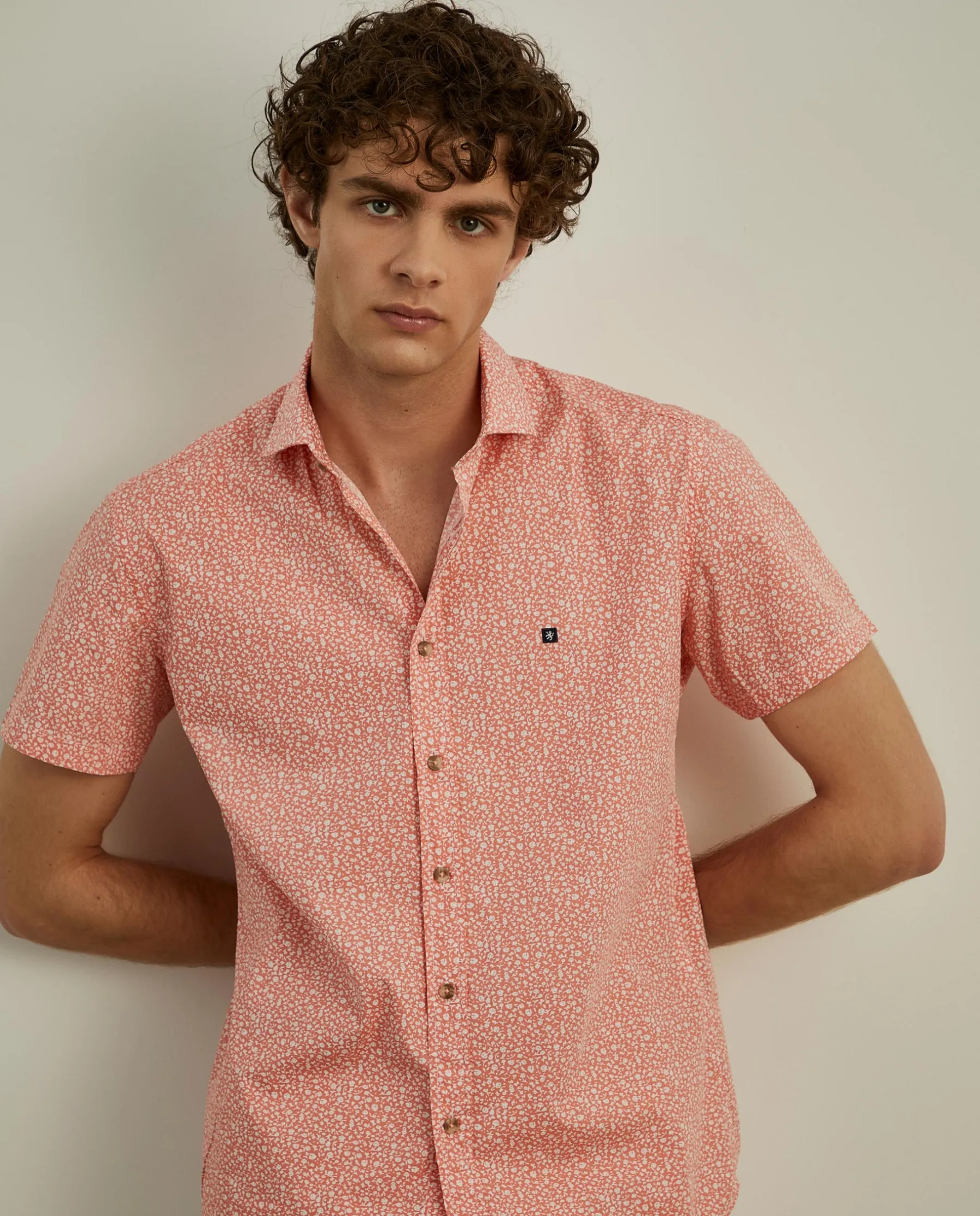 LION OF PORCHES Slim Fit^Camisa slim fit com flores