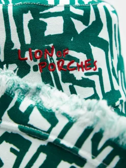 MULHER LION OF PORCHES Bonés / Gorros^Panamá em canvas com estampado