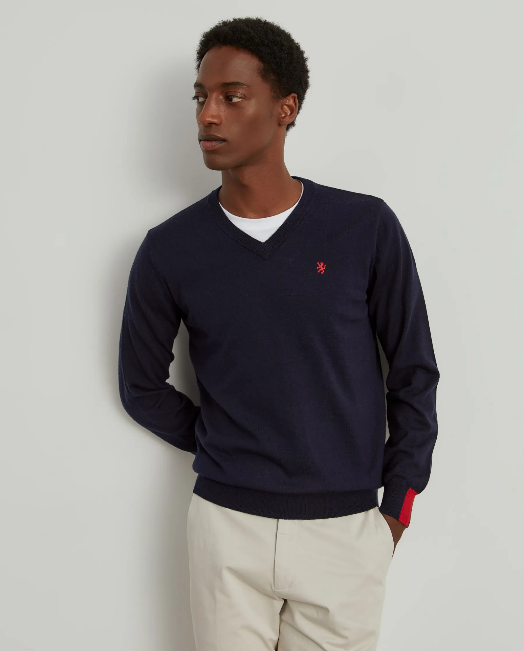 LION OF PORCHES Pullovers^Pullover de lã com decote em V