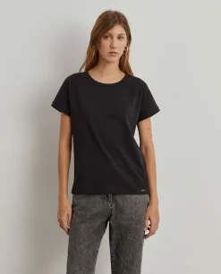 MULHER LION OF PORCHES T-Shirts^T-shirt básica em algodão