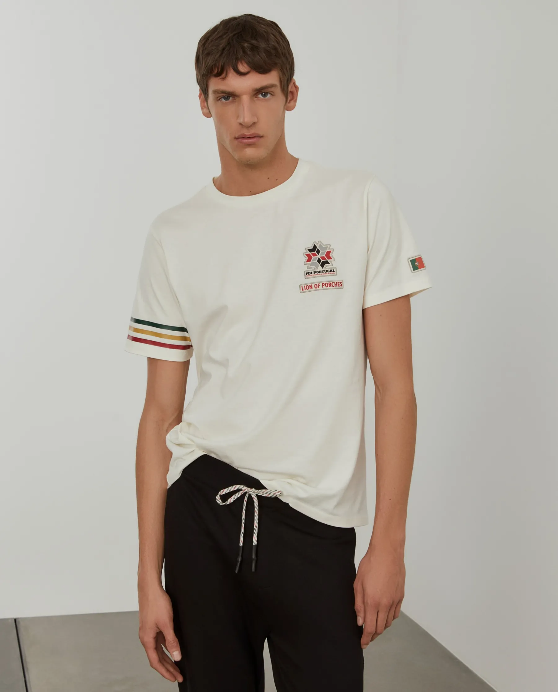 LION OF PORCHES T-Shirts^T-shirt masculina de algodão Lion x FDI